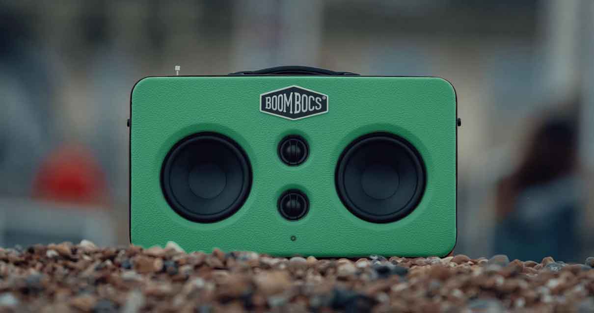 Read more about the article Outdoor Wireless Speaker System that uses Bluetooth / batteries