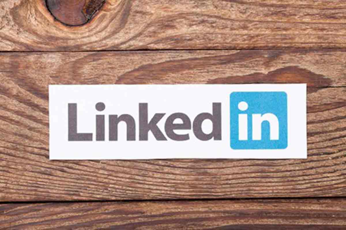 Find Phone Contacts on LinkedIn