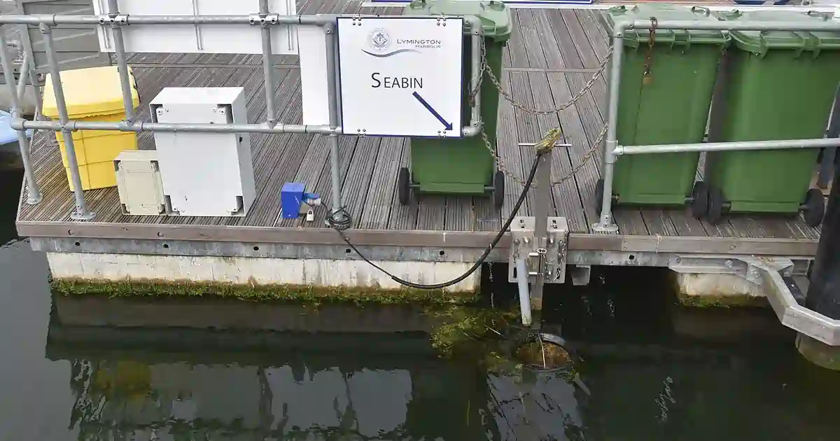 floating trash bin tech seabin ocean cleaner collecting plastic waste
